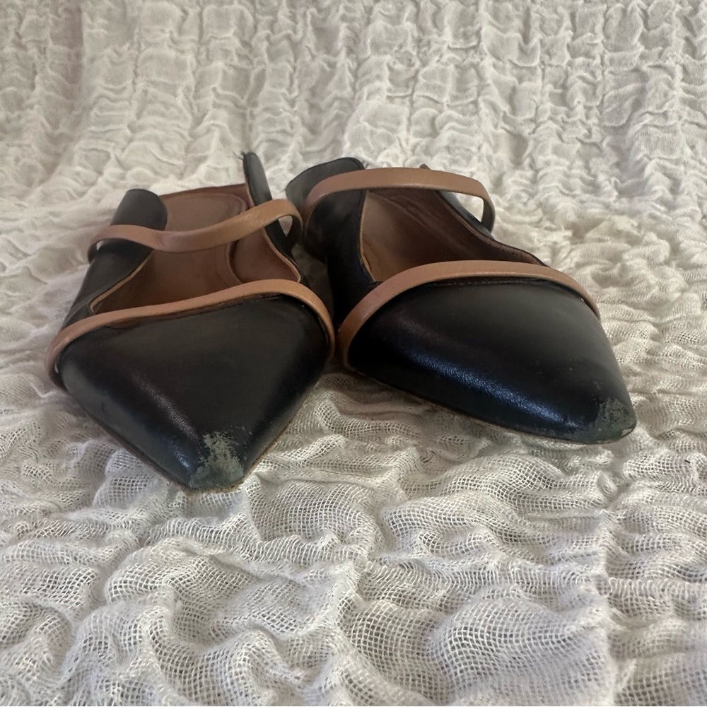Malone Souliers Maureen Flats 6.5 Black Tan Double Strap Pointed - Picture 4 of 12